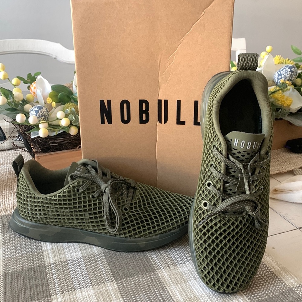 NOBULL Diamond Mesh Runner Army Green Camo